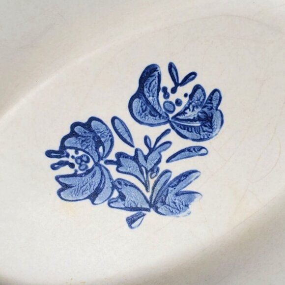 Two Vintage Pfaltzgraff Yorktowne Stoneware 9 Inch Augratin Dishes Bakeware 265 - Picture 3 of 11